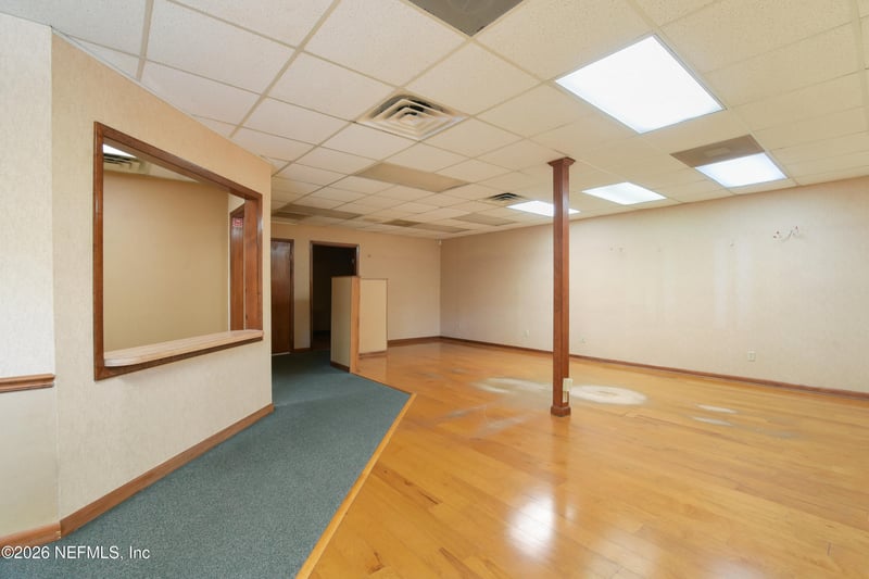 953 Lane Ave, Jacksonville, FL 32205