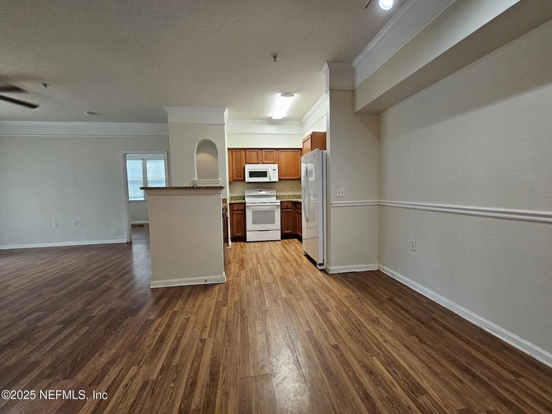 8550 Touchton Rd #218, Jacksonville, FL 32216