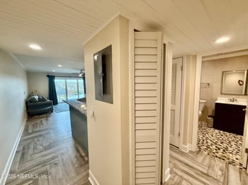 1701 1st St #2B, Jacksonville Beach, FL 32250