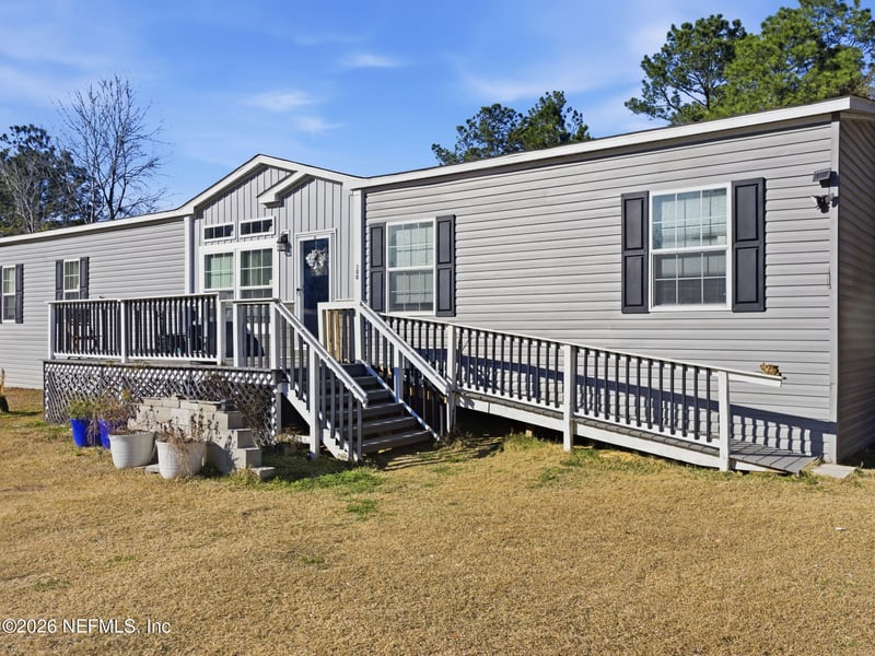 100 Camp Rd, Palatka, FL 32177