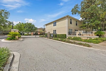 6700 Bowden Rd #702, Jacksonville, FL 32216