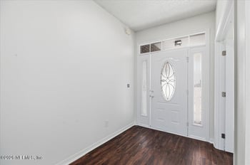 6291 Ironside Dr, Jacksonville, FL 32244