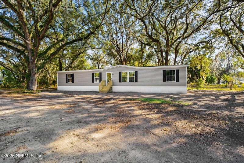 3121 Bainbridge Rd #1, Palatka, FL 32177