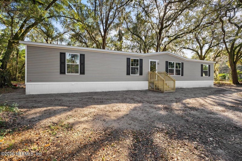 3121 Bainbridge Rd #1, Palatka, FL 32177