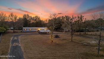 4053 Sunnyside Dr, Middleburg, FL 32068