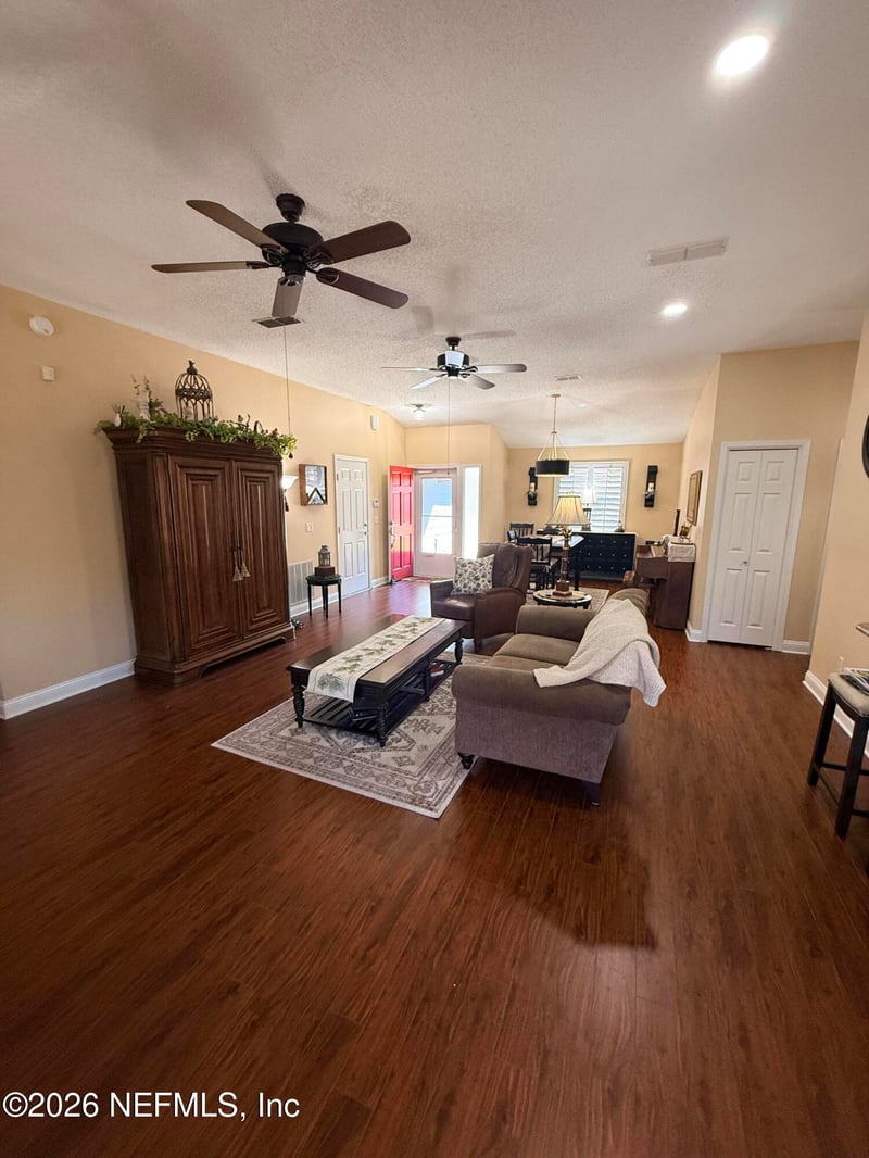 11430 Beecher Cir, Jacksonville, FL 32223