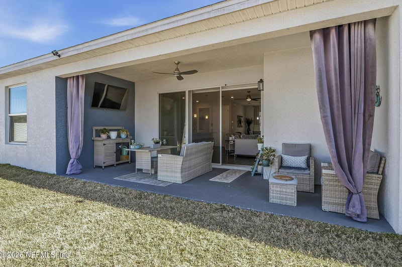 60 Frenora Ln, Palm Coast, FL 32137