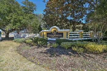 2447 Coachman Lakes Dr, Jacksonville, FL 32246