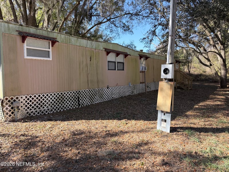 607 Wilson Dr, Interlachen, FL 32148