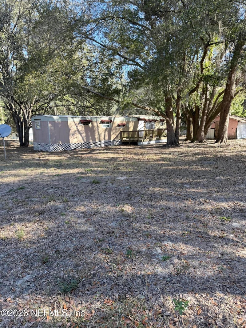 607 Wilson Dr, Interlachen, FL 32148