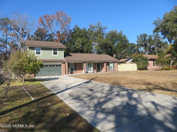 2464 Hopkins St, Orange Park, FL 32073