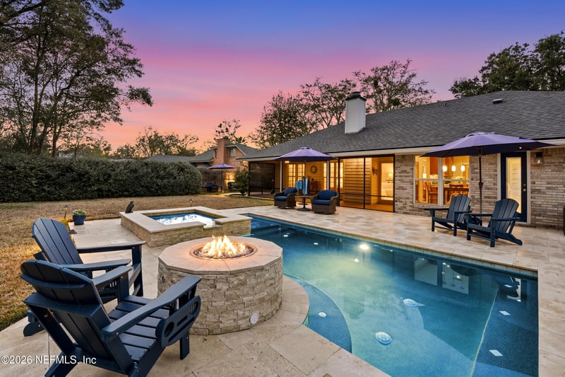 1958 Hawkcrest Dr, St Johns, FL 32259