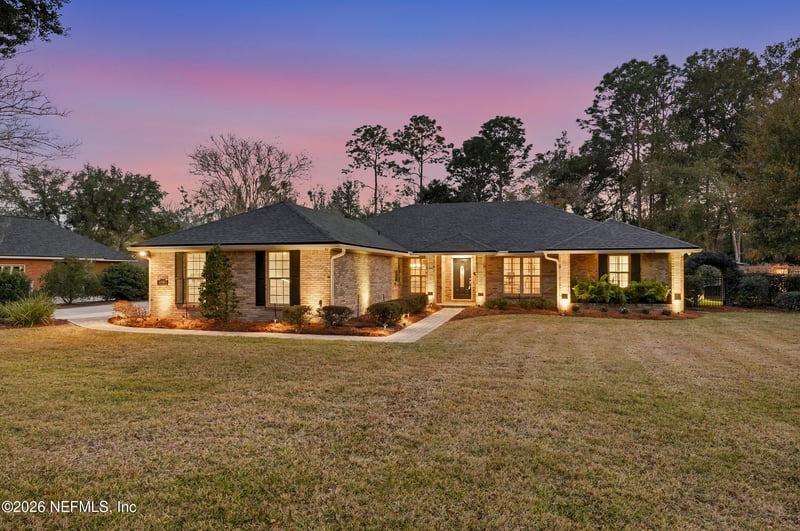 1958 Hawkcrest Dr, St Johns, FL 32259