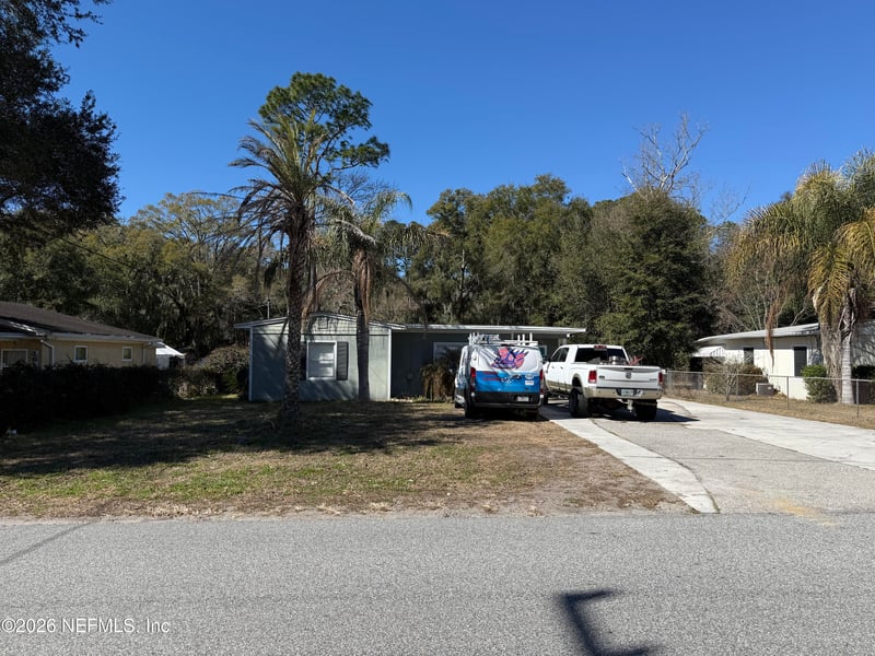 3610 Peach Dr, Jacksonville, FL 32246