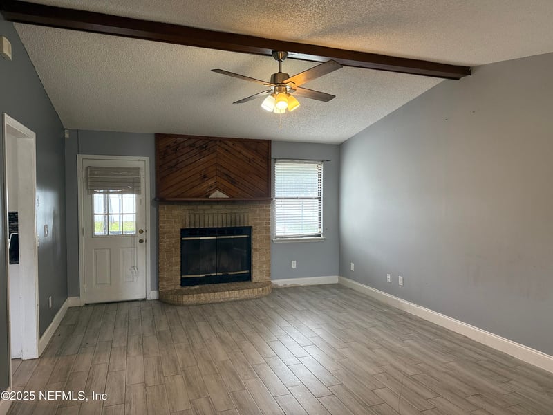 3219 Summerset Dr, Orange Park, FL 32065