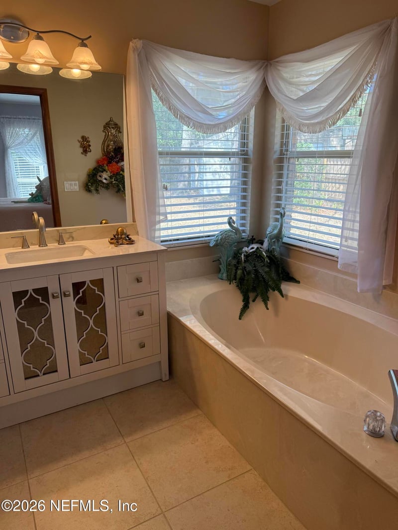 3041 Marrano Dr, Orange Park, FL 32073