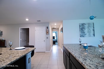 8687 Lake George Cir, Macclenny, FL 32063