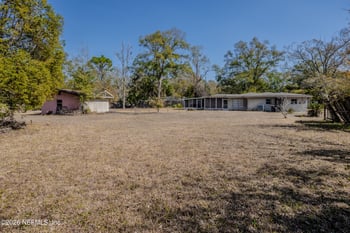 8133 Mc Glothlin St, Jacksonville, FL 32210