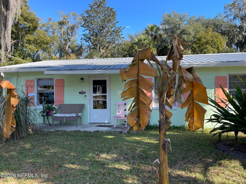 709 11th St, Palatka, FL 32177