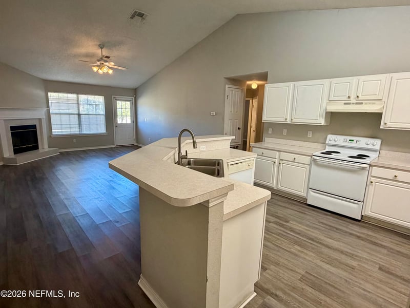 1414 Hawks Crest Dr, Middleburg, FL 32068