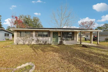 7823 Praver Dr, Jacksonville, FL 32217