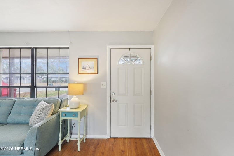 7823 Praver Dr, Jacksonville, FL 32217