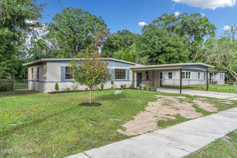 6309 Sauterne Dr, Jacksonville, FL 32210