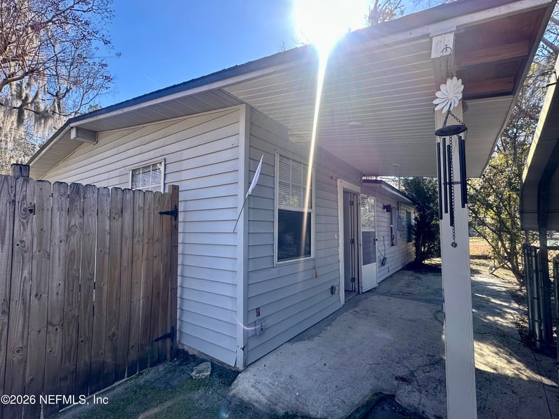 11335 Wingate Rd, Jacksonville, FL 32218