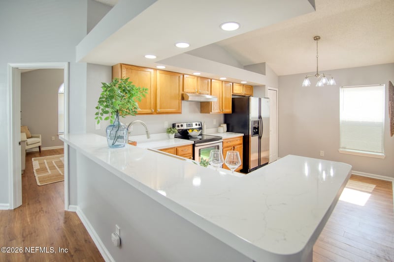 1145 Creeks Ridge Rd, Jacksonville, FL 32225