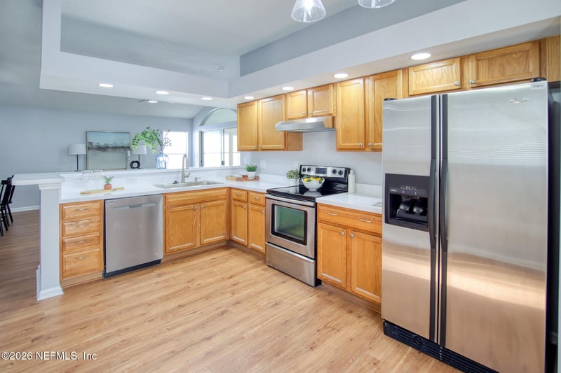 1145 Creeks Ridge Rd, Jacksonville, FL 32225