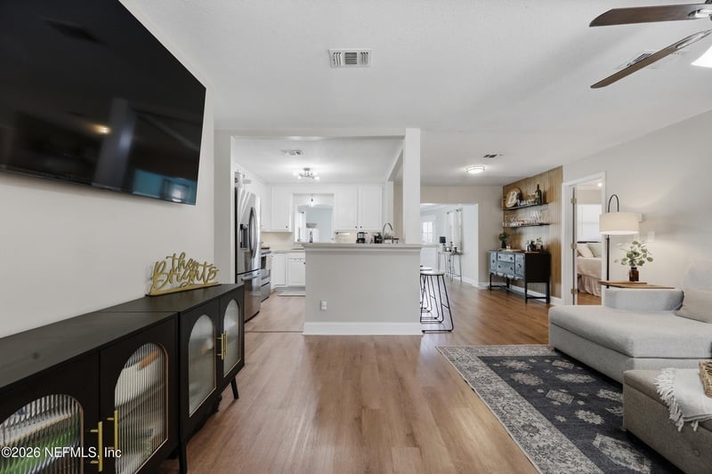 1611 6th Ave, Jacksonville Beach, FL 32250