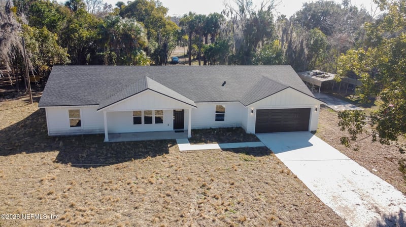 911 14th St, Palatka, FL 32177