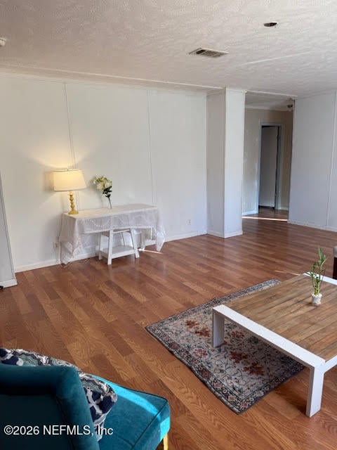 8942 Alligators Rd, Jacksonville, FL 32219