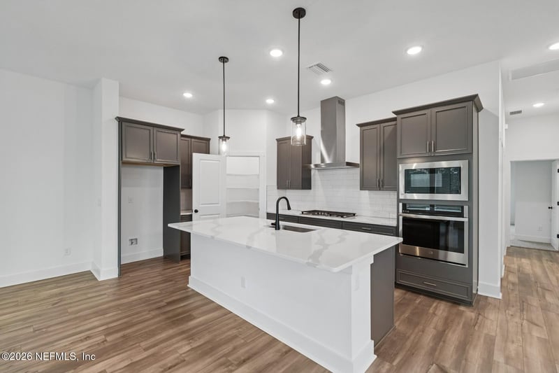 10163 Element Rd, Jacksonville, FL 32256