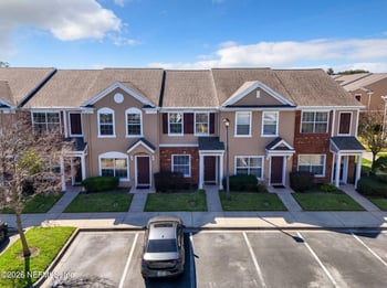 8118 Summergate Ct, Jacksonville, FL 32256