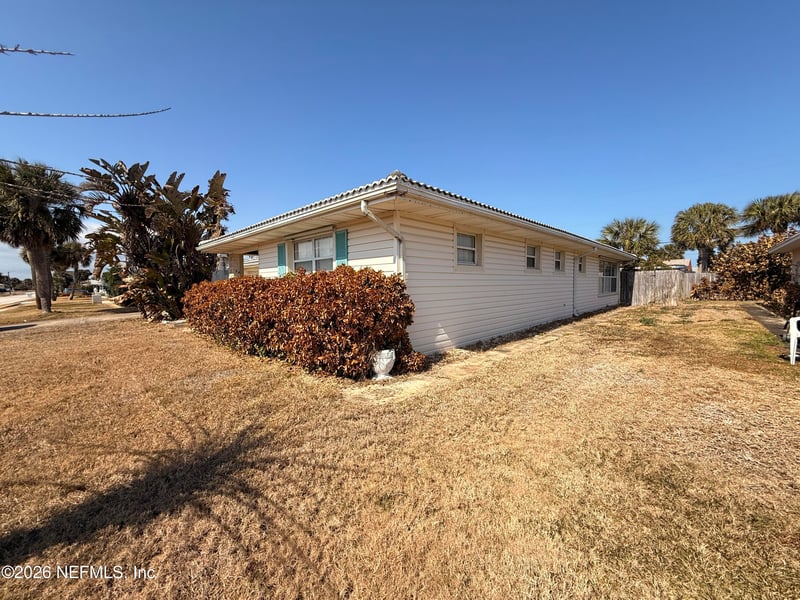 27 Valhalla Ave, Ormond Beach, FL 32176