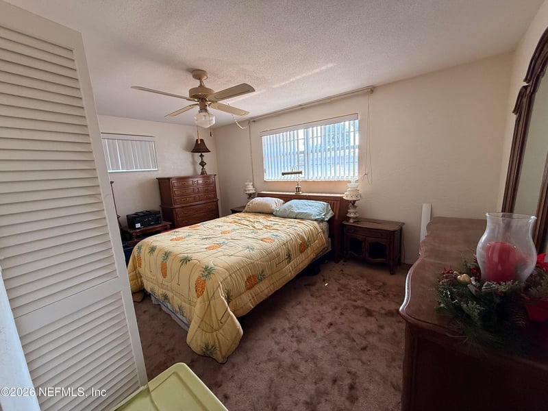 27 Valhalla Ave, Ormond Beach, FL 32176