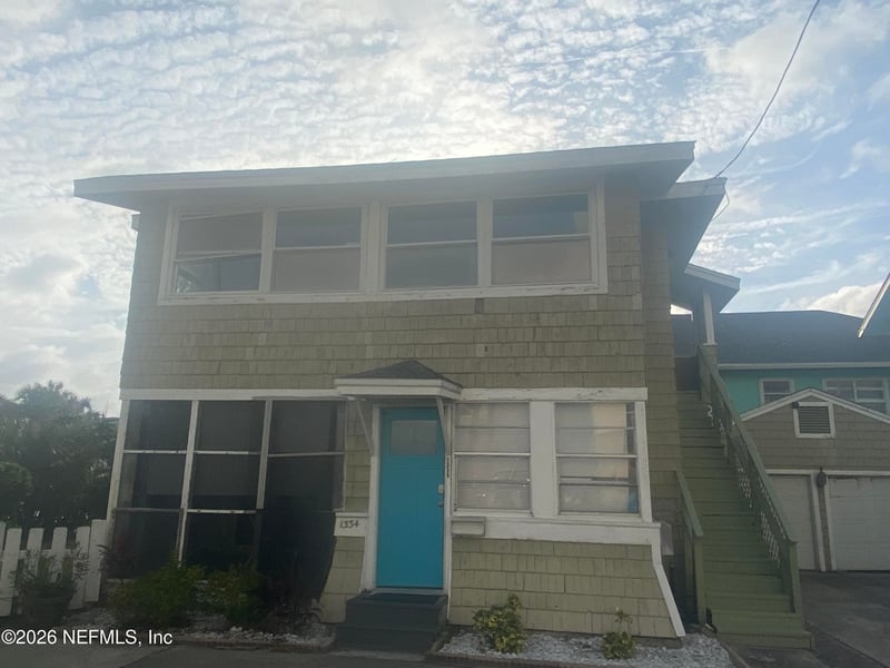 1334 1st St, Jacksonville Beach, FL 32250