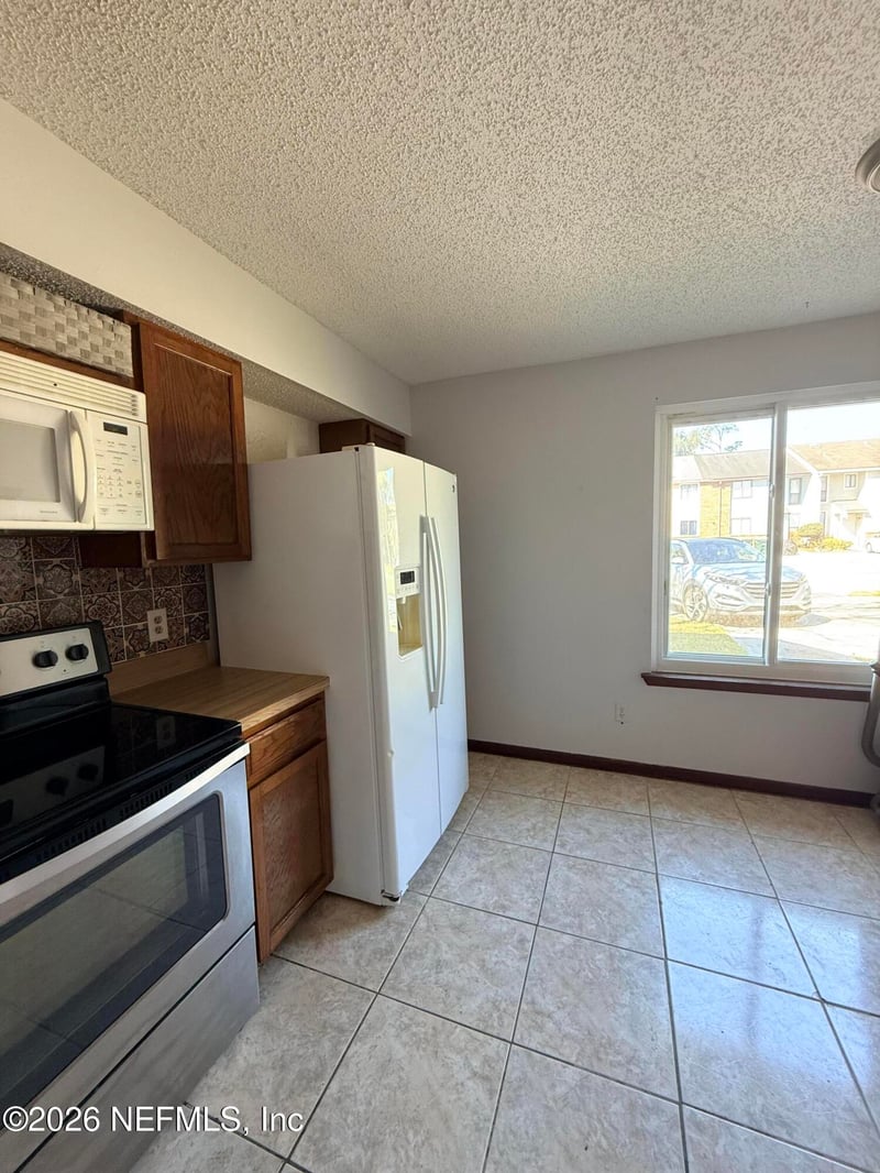 11257 Shady Glen Dr, Jacksonville, FL 32257