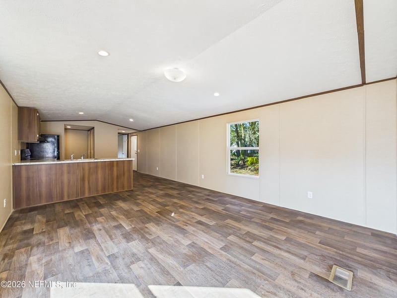 22816 64th Place Ave, Hawthorne, FL 32640