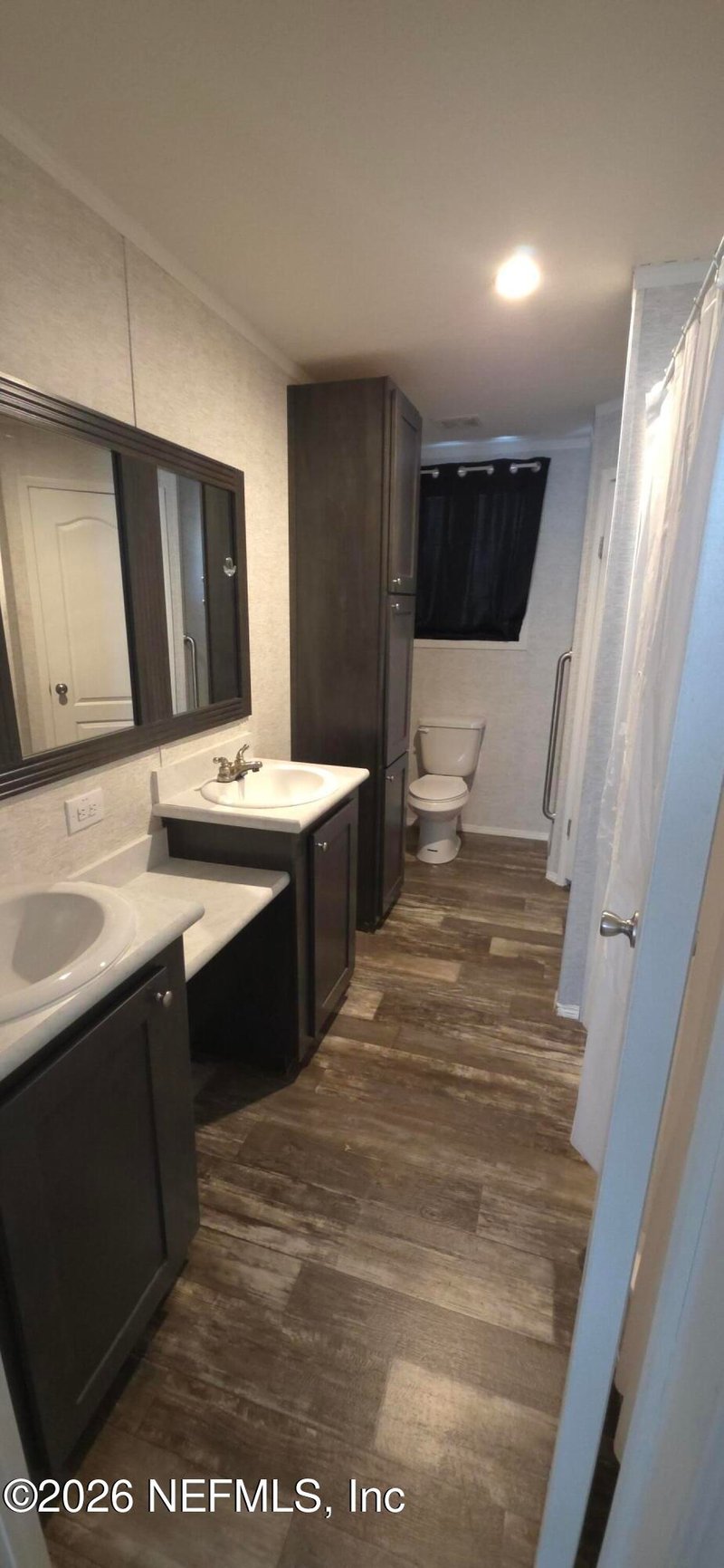 9737 Clinton Ave, Glen St Mary, FL 32040