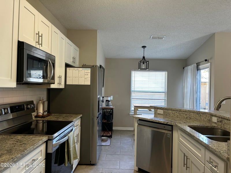 267 Carriann Cove Ct, Jacksonville, FL 32225