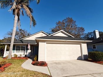 1563 Lakeway Dr, Fleming Island, FL 32003