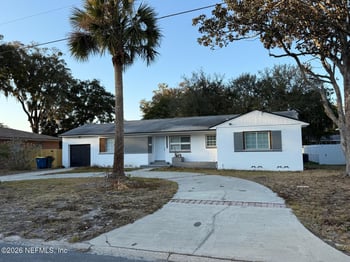8365 Bordeau Ave, Jacksonville, FL 32211