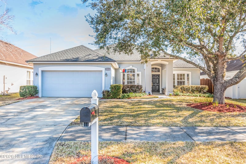 11797 Blueberry Ln, Macclenny, FL 32063