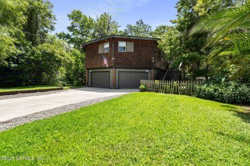 12969 Helm Dr, Jacksonville, FL 32258