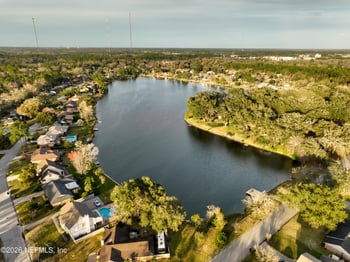 3507 Hidden Lake Dr, Jacksonville, FL 32216