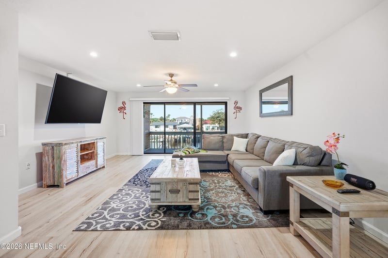 14750 Beach Blvd #20, Jacksonville, FL 32250