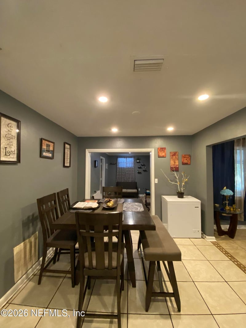 6400 Diane Rd, Jacksonville, FL 32277