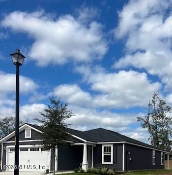 8679 Crystalline Ln, Jacksonville, FL 32221